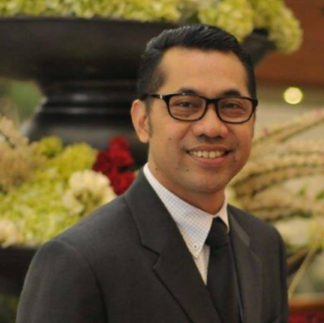 Taufik, 52 tahun